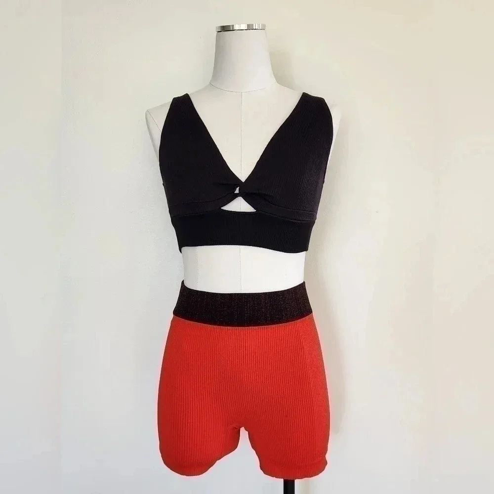 NEW Bundle! || FREE PEOPLE MOVEMENT || short/Bralette bundle, Xs-s Red, Black
